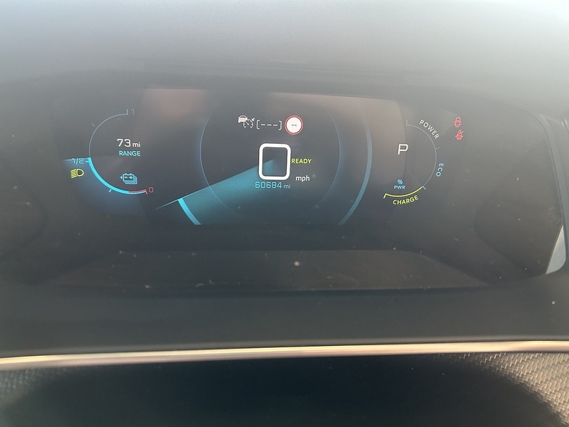 Used Peugeot 2008 2021 for sale - 76320227: Photo 15