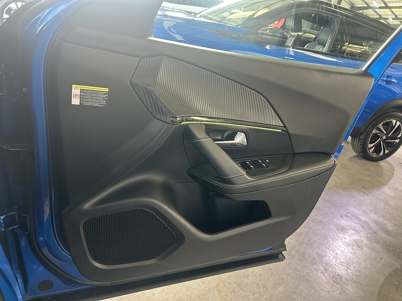 Used Peugeot 2008 2021 for sale - 76320227: Photo 19