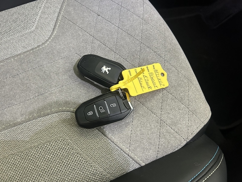 Used Peugeot 2008 2021 for sale - 76320227: Photo 20