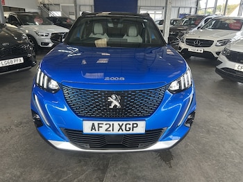 Used Peugeot 2008 2021 for sale - 76320227: Photo