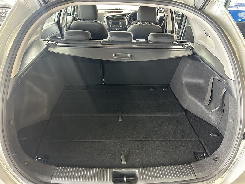 Used Kia Ceed 2024 for sale - 76224084: Photo 9