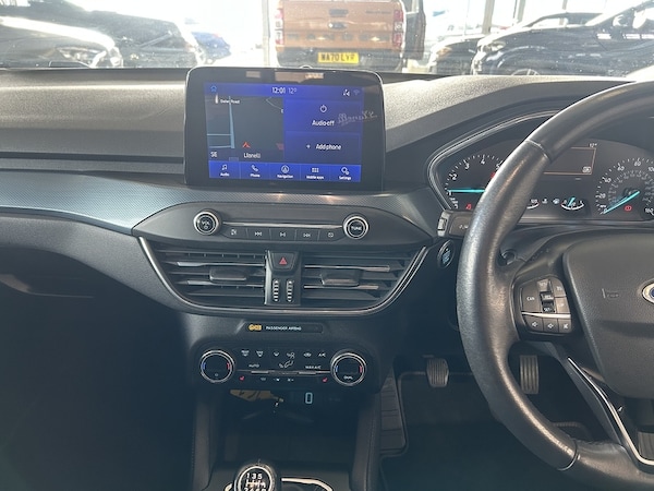 Used Ford Focus 2020 for sale - 76065082: Photo 11