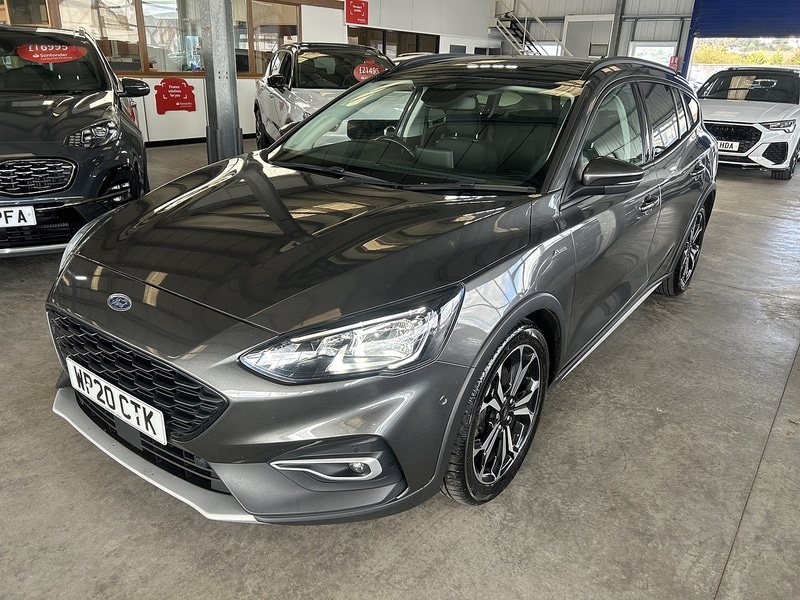 Used Ford Focus 2020 for sale - 76065082: Photo 2