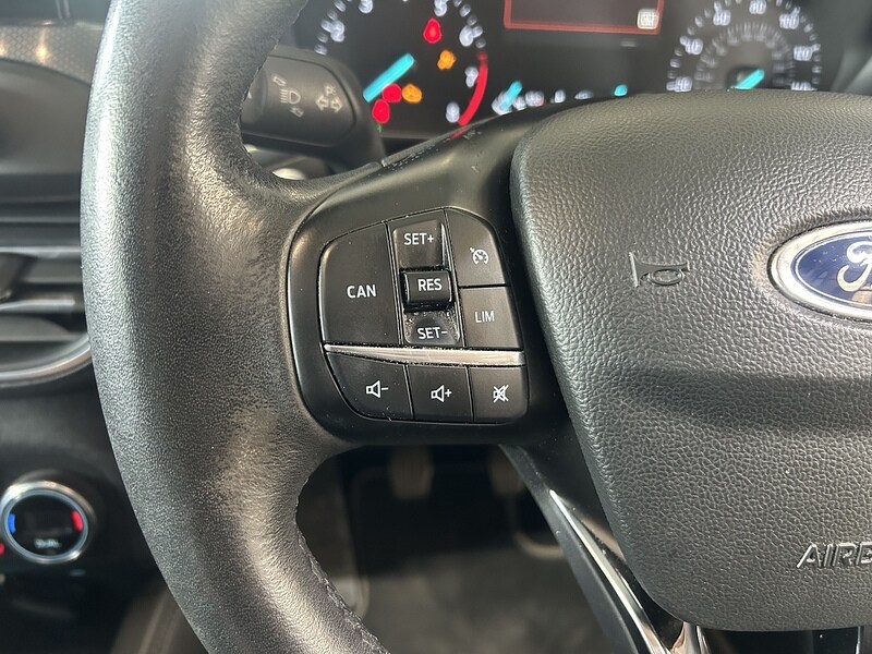 Used Ford Focus 2020 for sale - 76065082: Photo 20