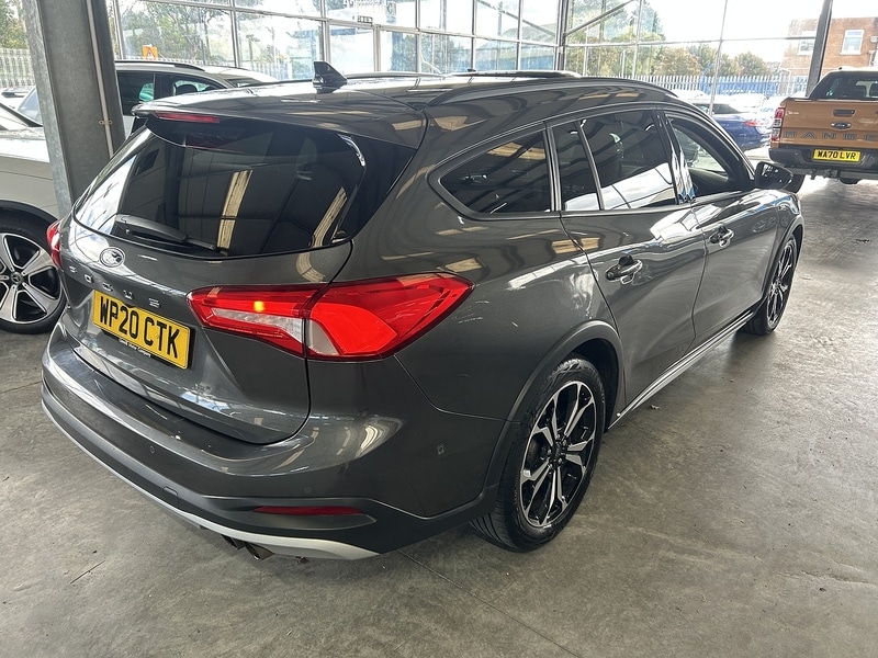 Used Ford Focus 2020 for sale - 76065082: Photo 4