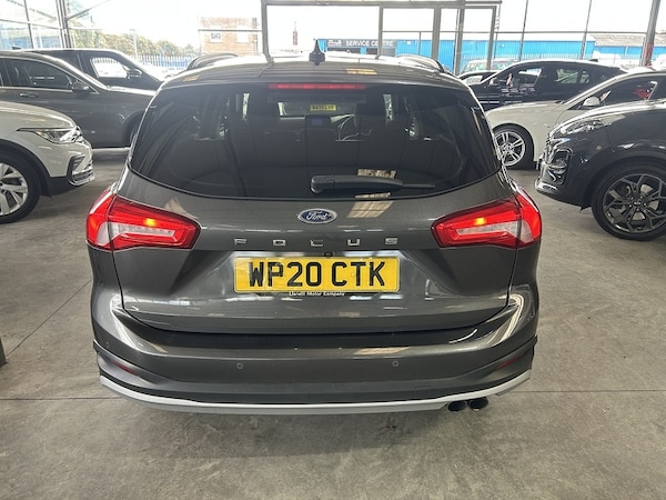 Used Ford Focus 2020 for sale - 76065082: Photo 6