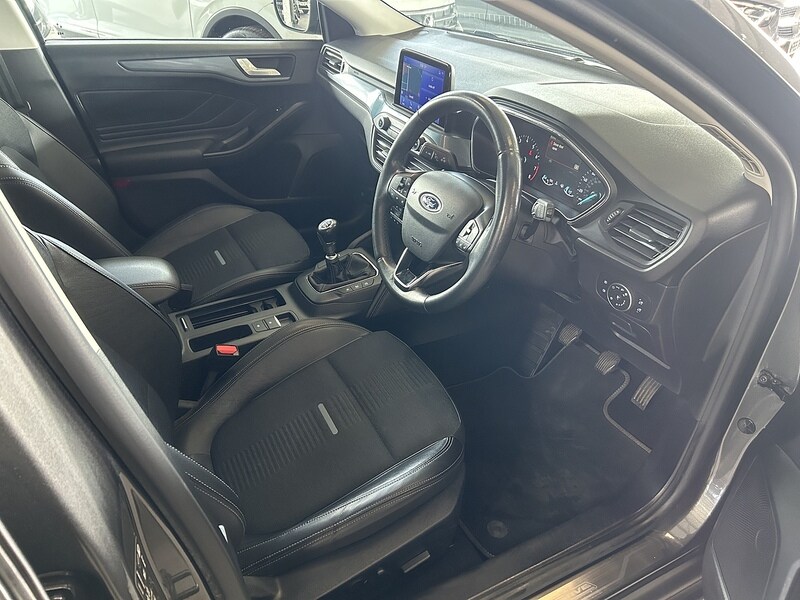 Used Ford Focus 2020 for sale - 76065082: Photo 7