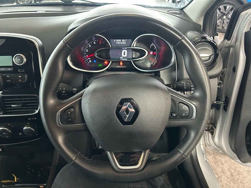 Used Renault Clio 2025 for sale - 77218139: Photo 10