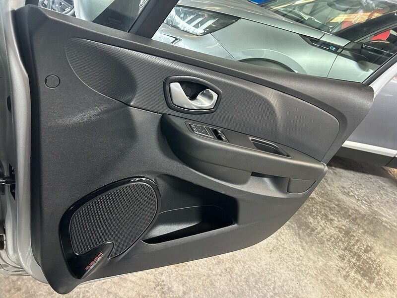 Used Renault Clio 2025 for sale - 77218139: Photo 18