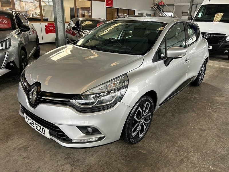 Used Renault Clio 2025 for sale - 77218139: Photo 2