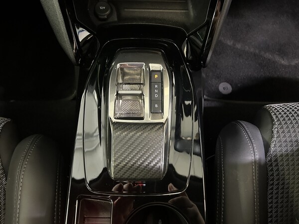 Used Peugeot 2008 2022 for sale - 76185819: Photo 12