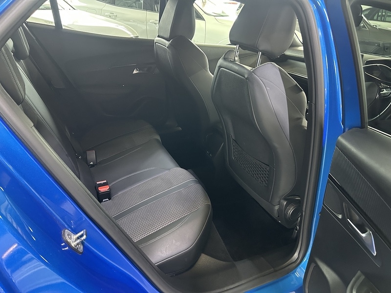 Used Peugeot 2008 2022 for sale - 76185819: Photo 8