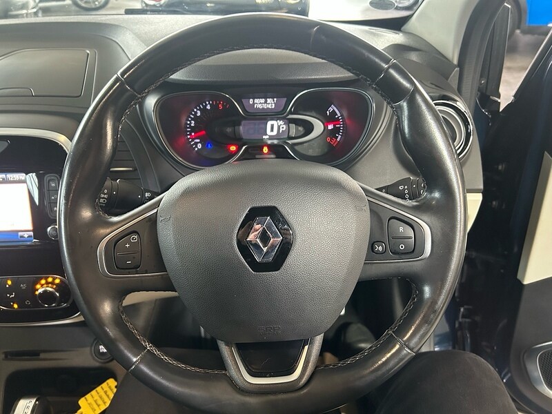 Used Renault Captur for sale - 77218128: Photo 12