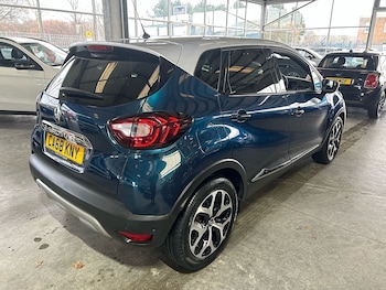 Used Renault Captur 2018 for sale - 77218128: Photo
