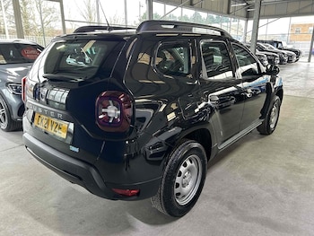 Used Dacia Duster 2021 for sale - 75897486: Photo