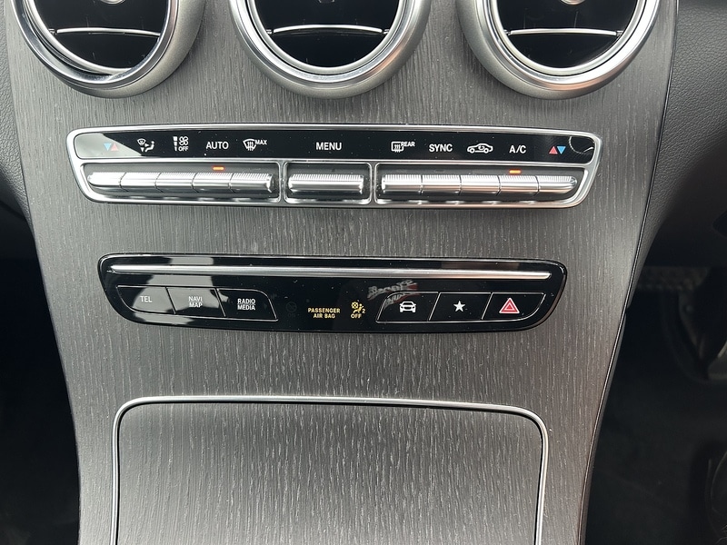 Used Mercedes-Benz GLC 2020 for sale - 76106316: Photo 14