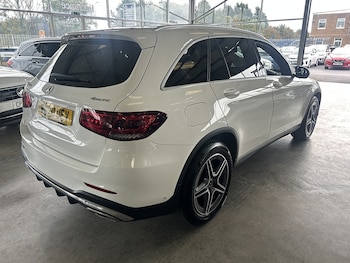 Used Mercedes-Benz GLC 2020 for sale - 76106316: Photo
