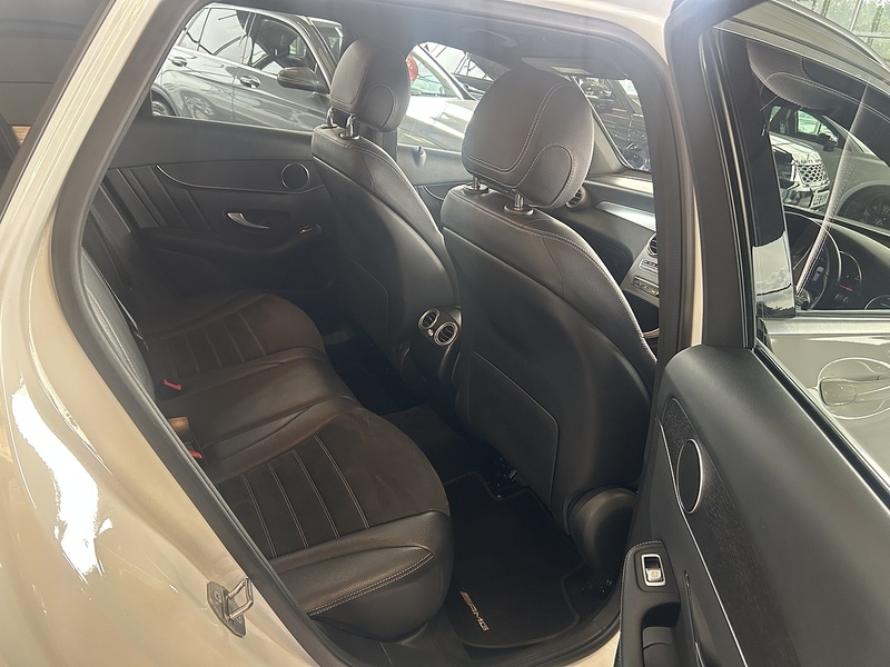 Used Mercedes-Benz GLC 2020 for sale - 76106316: Photo 8