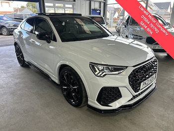 Audi - RS Q3