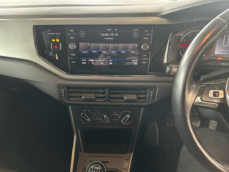 Used Volkswagen Polo 2018 for sale - 77218133: Photo 10