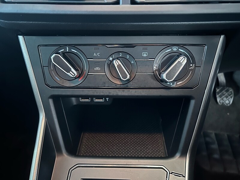 Used Volkswagen Polo 2018 for sale - 77218133: Photo 12