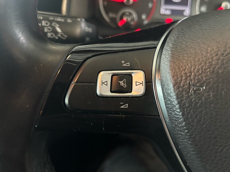 Used Volkswagen Polo 2018 for sale - 77218133: Photo 16