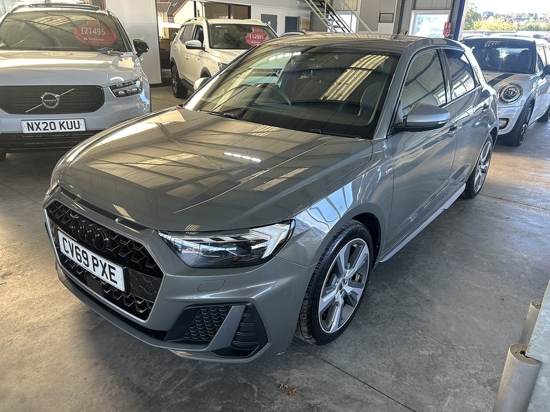 Used Audi A1 2019 for sale - 76065078: Photo 2