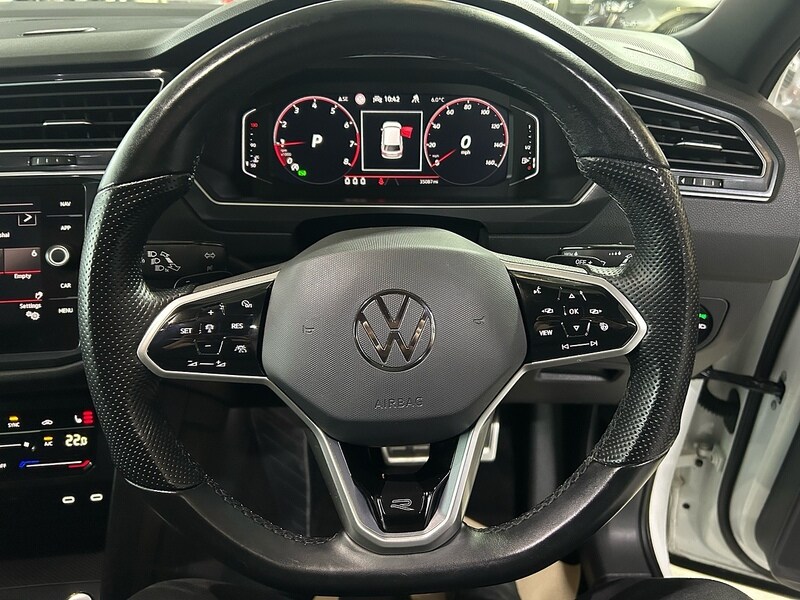 Used Volkswagen Tiguan for sale - 77218123: Photo 11