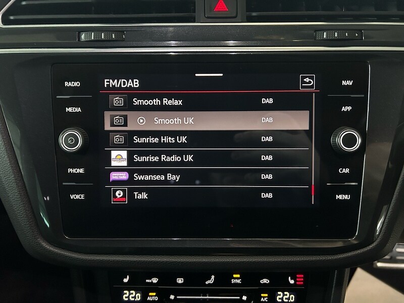 Used Volkswagen Tiguan for sale - 77218123: Photo 13