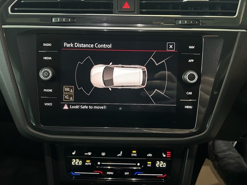 Used Volkswagen Tiguan for sale - 77218123: Photo 14