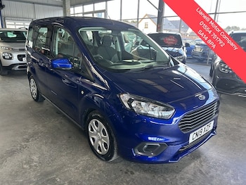 Ford - Tourneo Courier