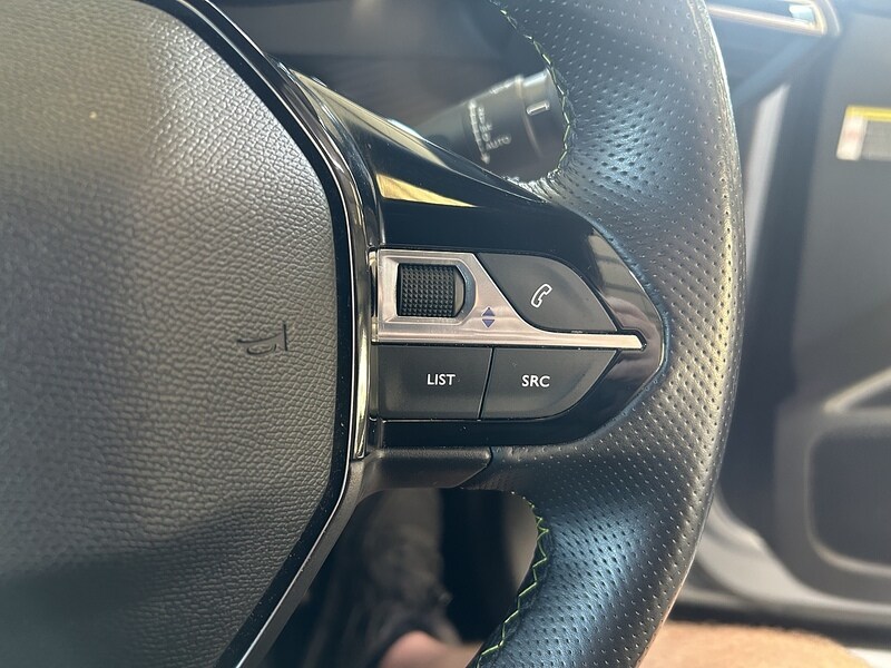 Used Peugeot 2008 2022 for sale - 76069272: Photo 19