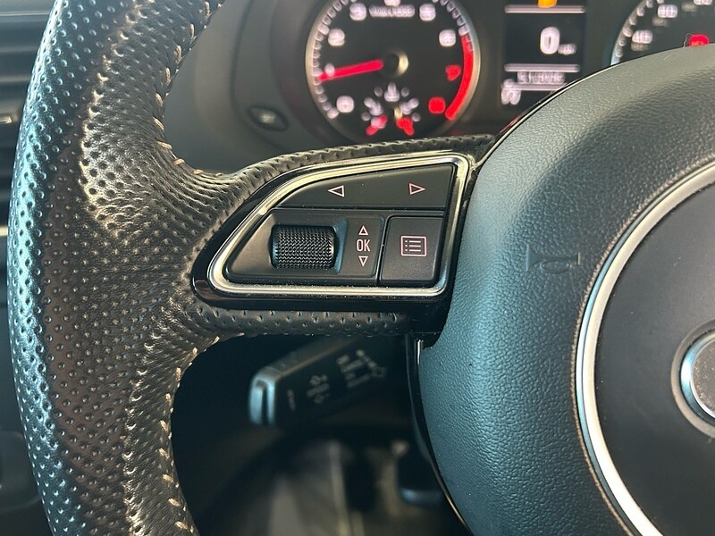 Used Audi Q3 2017 for sale - 77218137: Photo 17