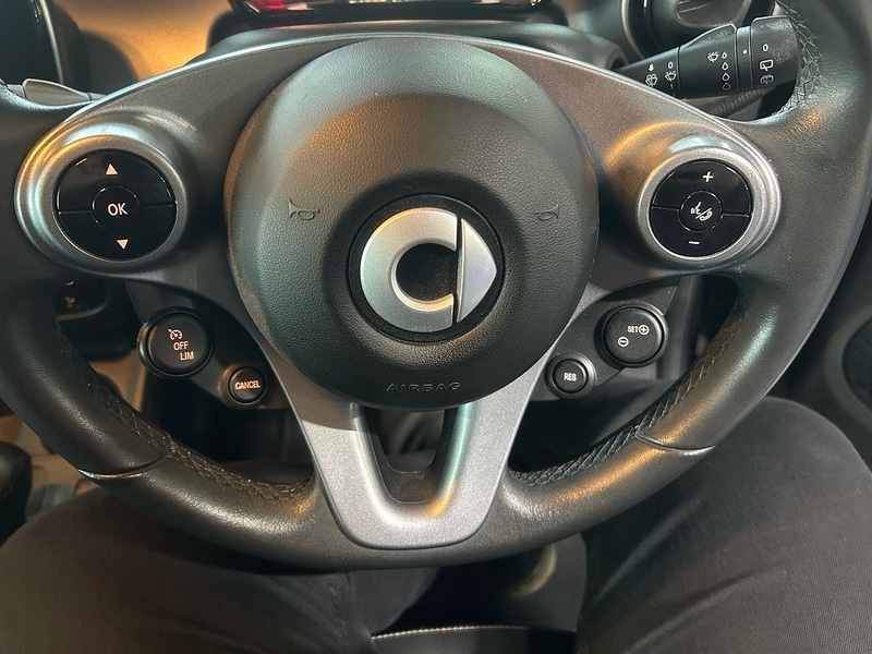 Used smart fortwo 2018 for sale - 76655512: Photo 13