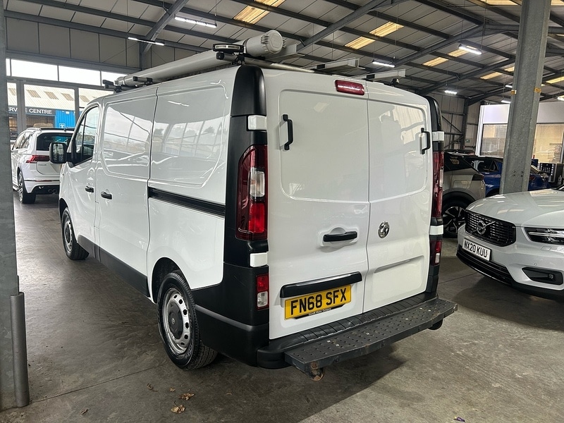 Used Vauxhall Vivaro 2018 for sale - 76547315: Photo 5