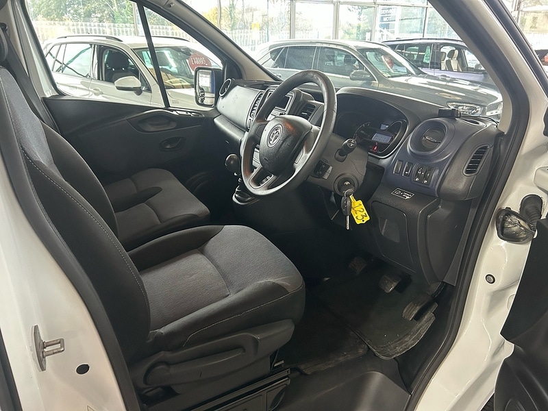 Used Vauxhall Vivaro 2018 for sale - 76547315: Photo 7