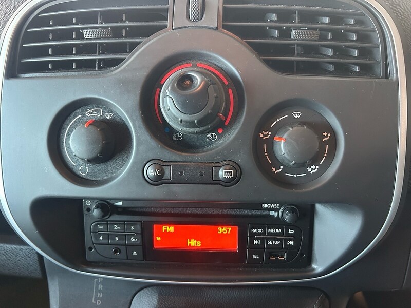 Used Renault Kangoo 2019 for sale - 76547320: Photo 14