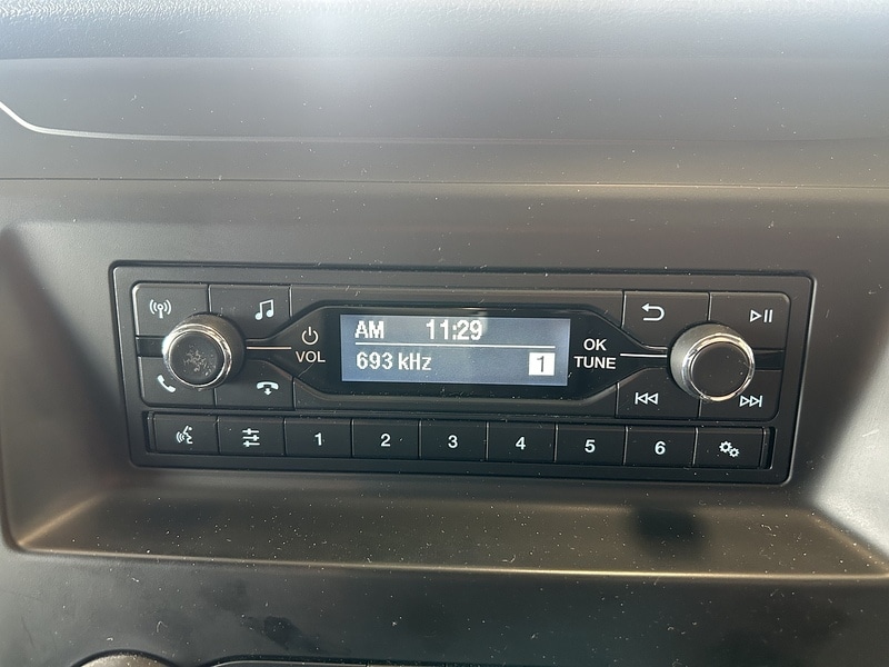 Used Ford Transit Custom 2018 for sale - 76392305: Photo 15