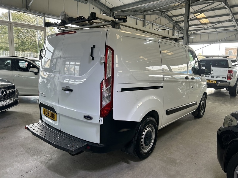 Used Ford Transit Custom 2018 for sale - 76392305: Photo 4