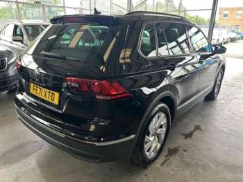 Used Volkswagen Tiguan 2021 for sale - 74942598: Photo
