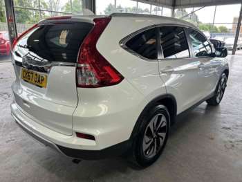 Used Honda CR-V 2017 for sale - 74942711: Photo