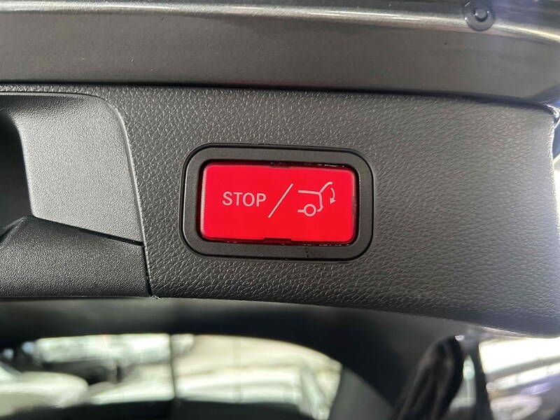 Used Mercedes-Benz C Class 2021 for sale - 77218120: Photo 10