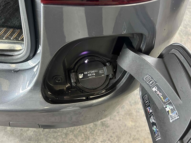 Used Mercedes-Benz C Class 2021 for sale - 77218120: Photo 11