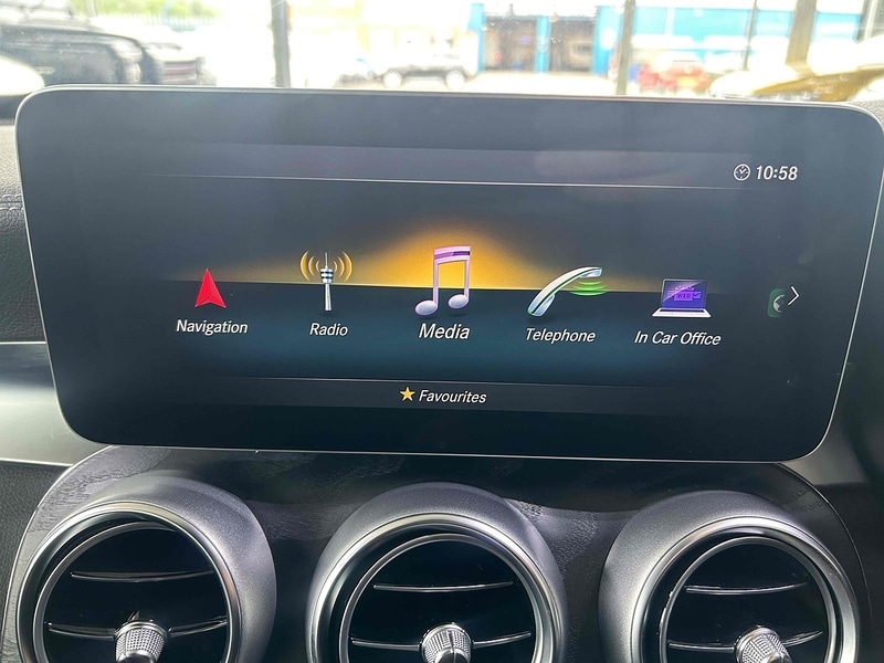 Used Mercedes-Benz C Class 2021 for sale - 77218120: Photo 17