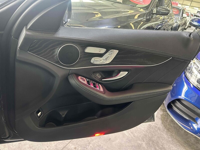 Used Mercedes-Benz C Class 2021 for sale - 77218120: Photo 26