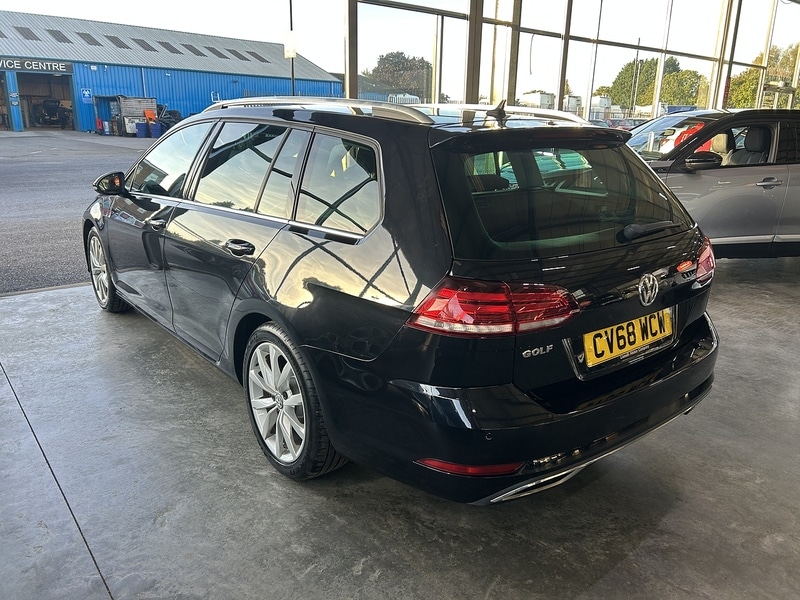 Used Volkswagen Golf 2018 for sale - 76106374: Photo 5