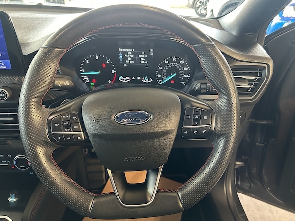 Used Ford Focus 2020 for sale - 76274443: Photo 11