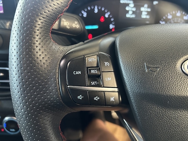 Used Ford Focus 2020 for sale - 76274443: Photo 17