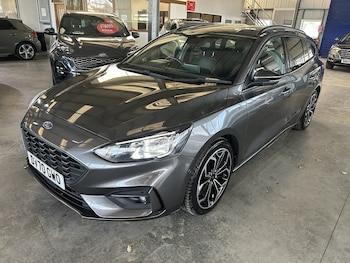 Used Ford Focus 2020 for sale - 76274443: Photo 2