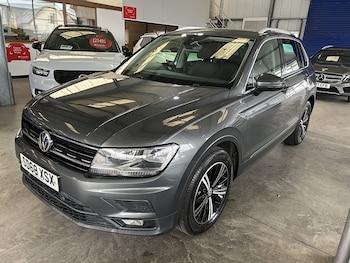 Used Volkswagen Tiguan 2018 for sale - 76224115: Photo 2